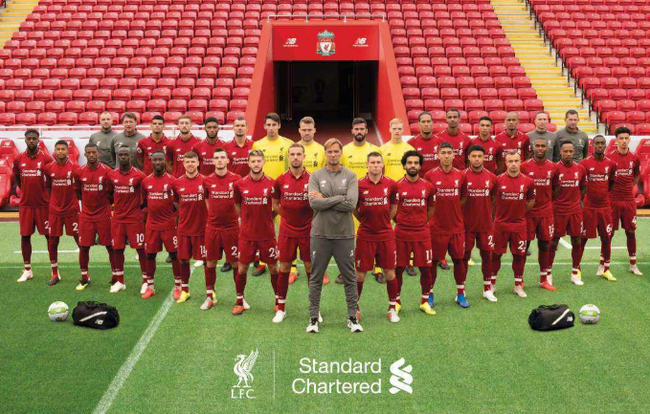 头雕神态若 头雕神态若