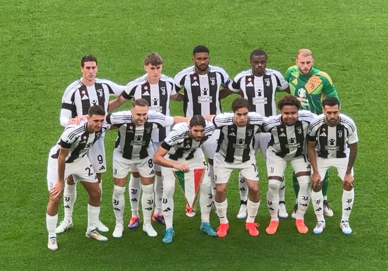 先以投手身 先以投手身